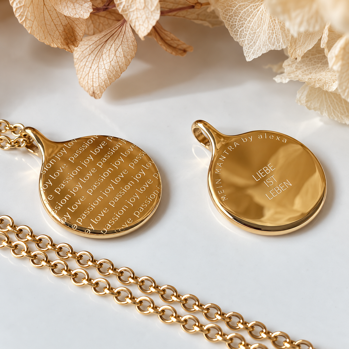 SOULWORDS Kette - Love-Passion-Joy - LIEBE IST LEBEN – Edelstahl von meinmantra – Ansicht 2