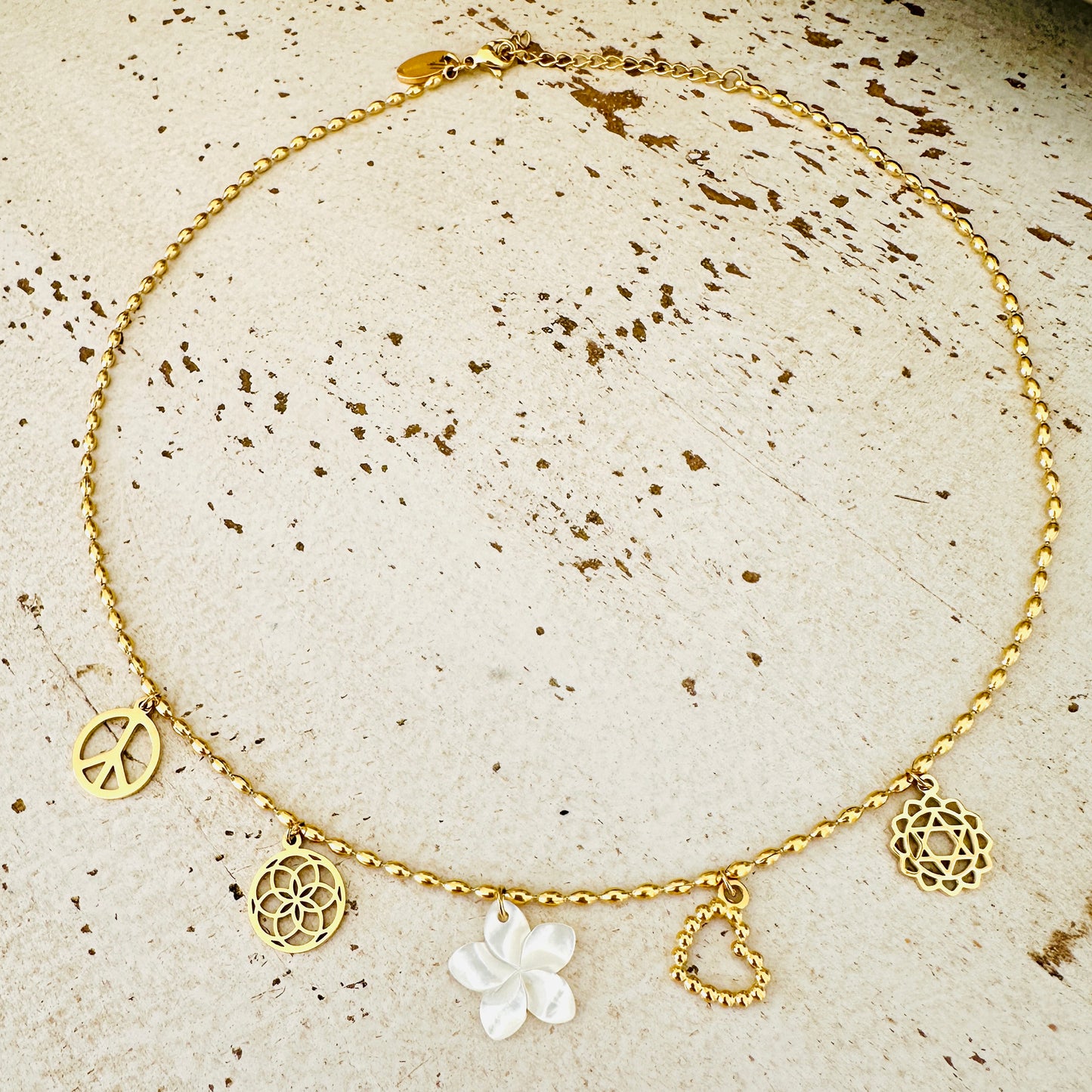 Olivenkette "Circle of Love, Peace & Harmony