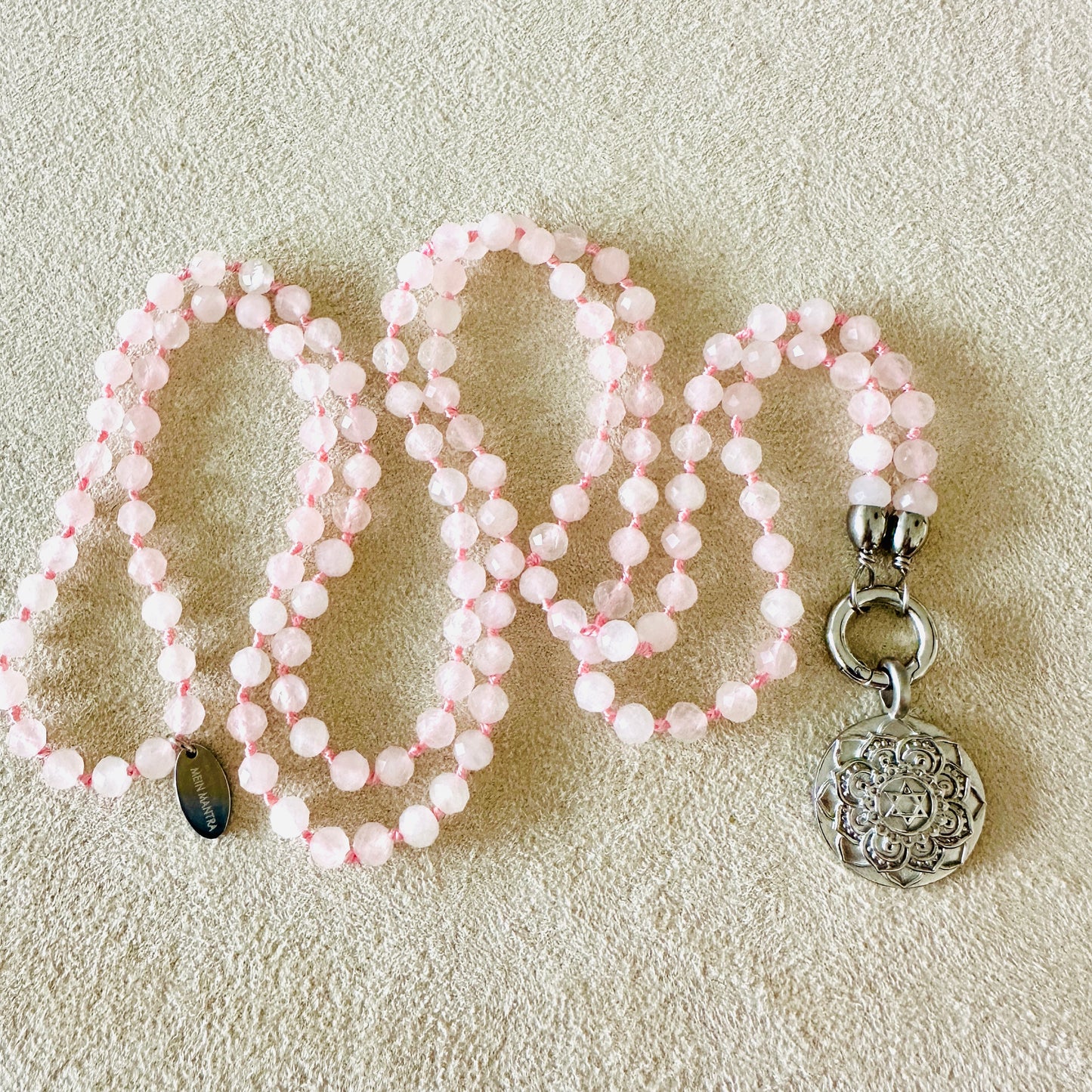 Edelsteinkette Rosenquarz - Mandala "Ich Liebe"