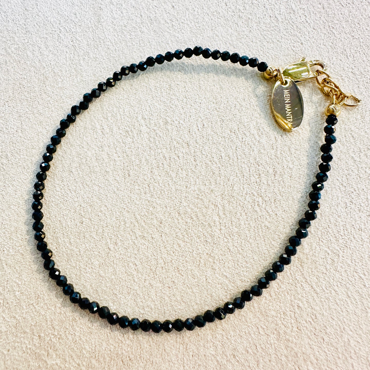 Tiny Treasure - Edelsteinarmkette Spinell