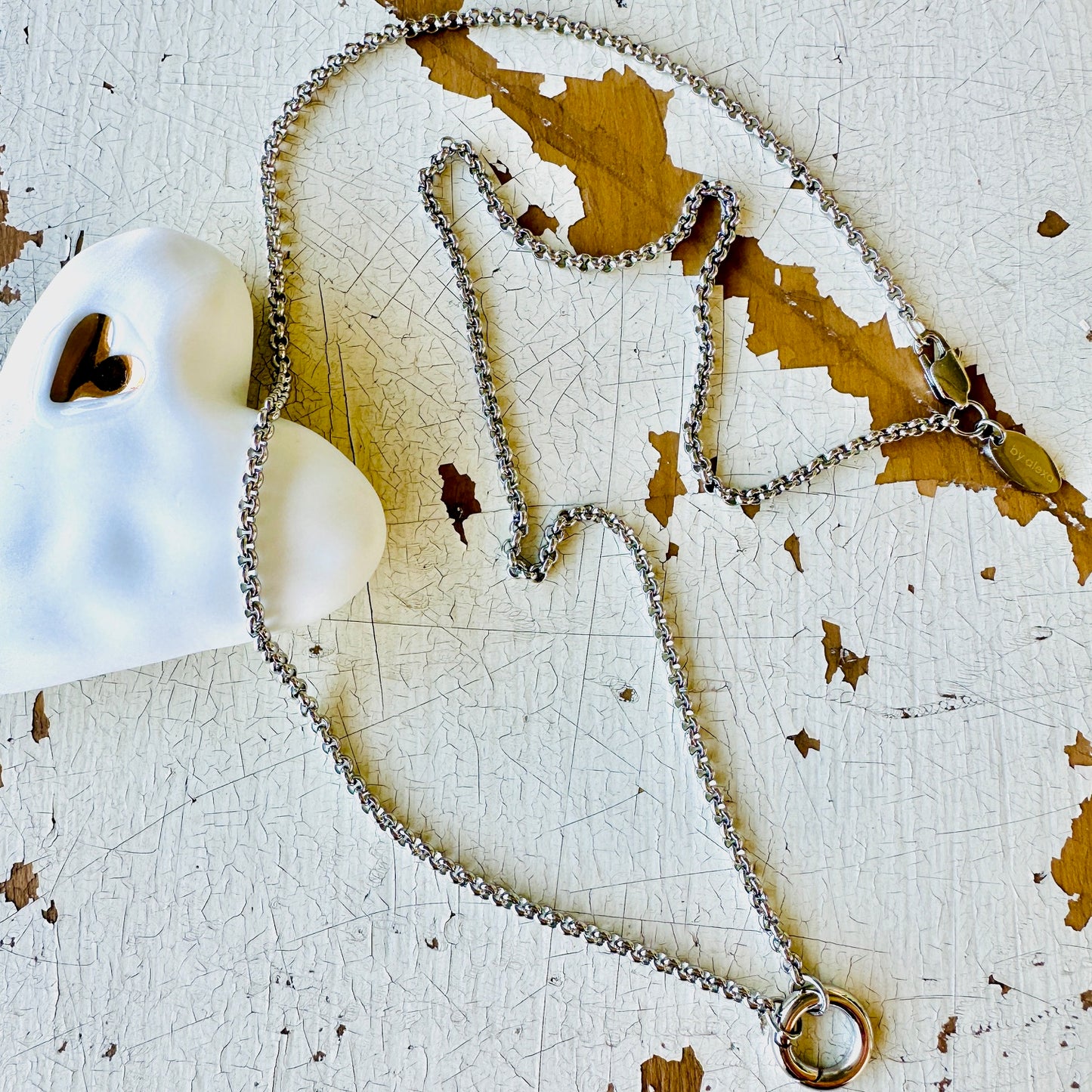 Charmkette mit Karabiner mit Engelsflügel Charm