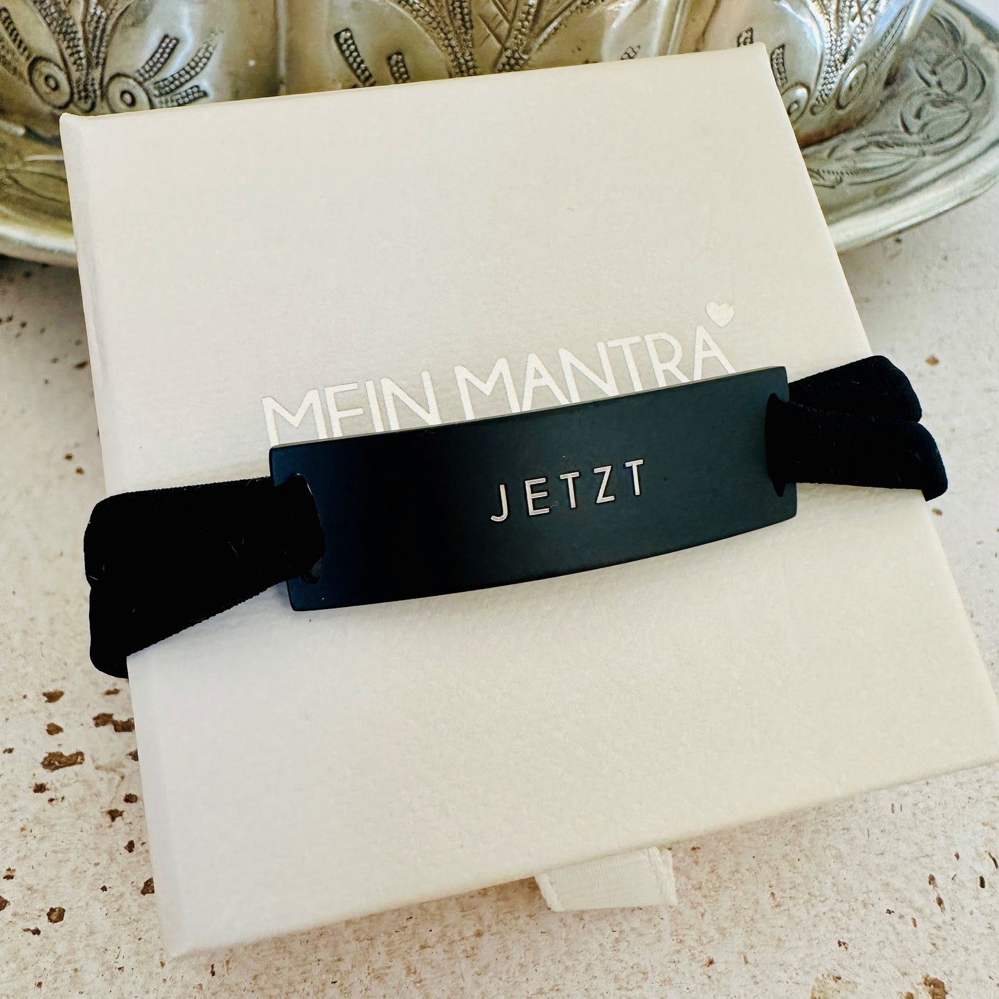 Feel Free Armband - JETZT