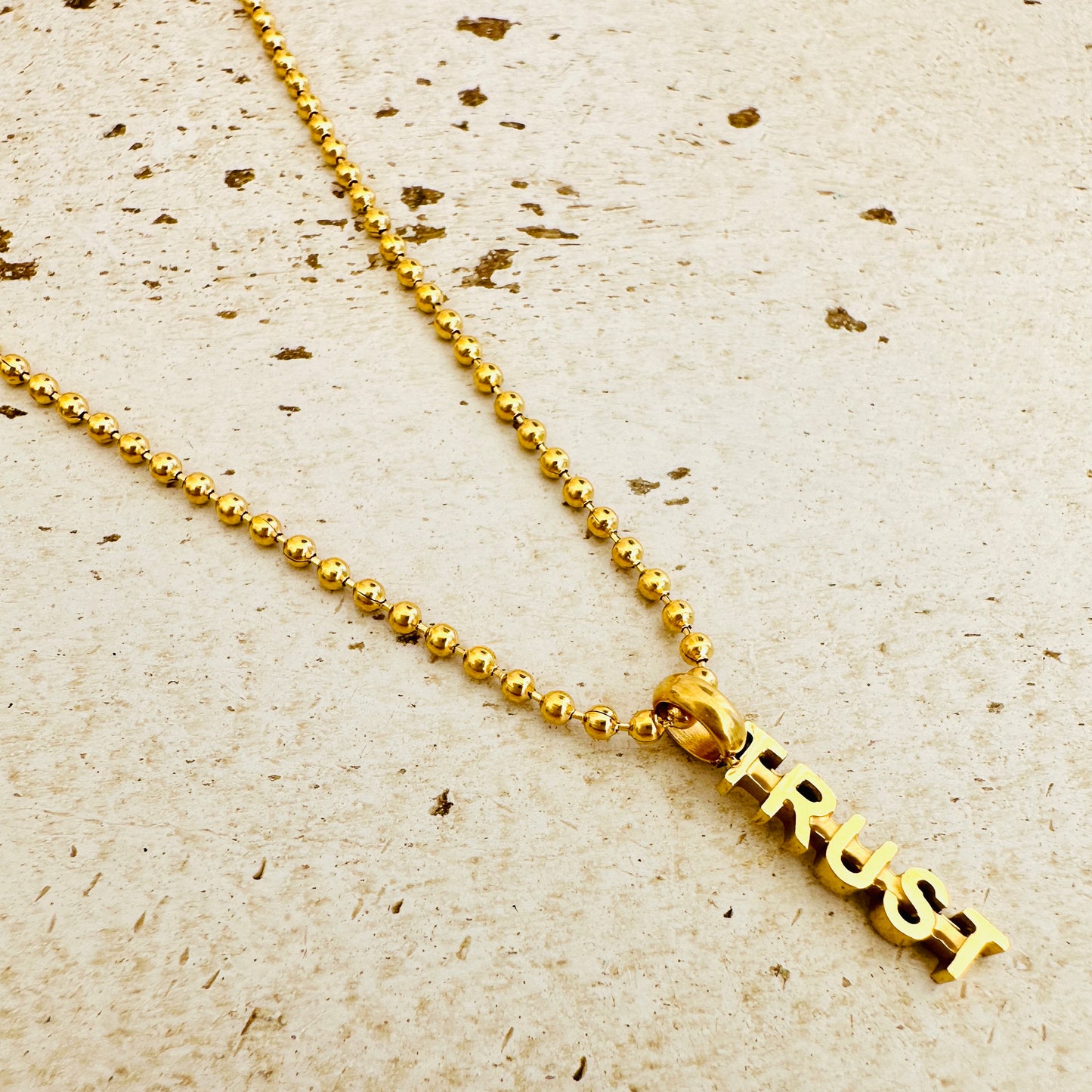 Kugelkette mit TRUST Anhänger