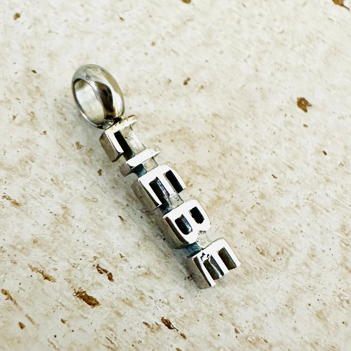 Charmkette mit Karabiner - LIEBE & Geburtstein Juli Charm