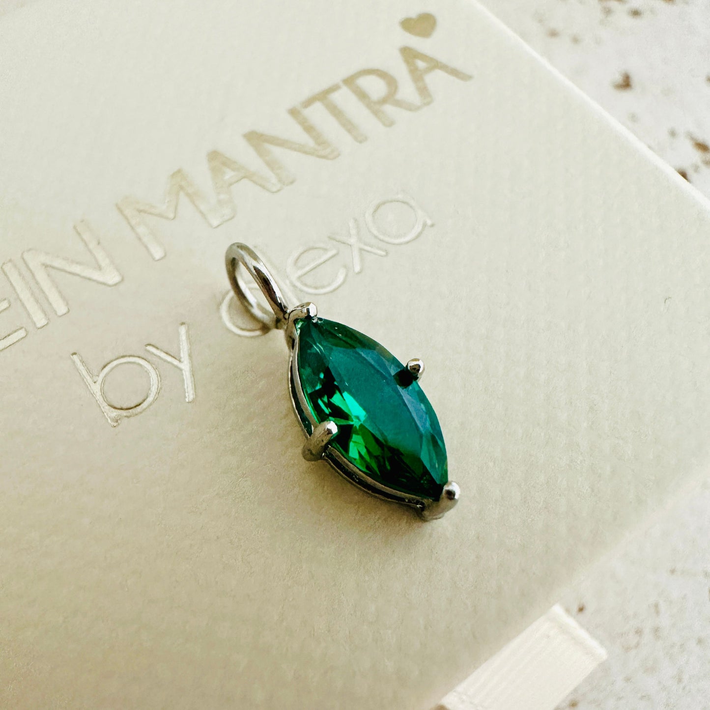 Charm Geburtsstein Mai