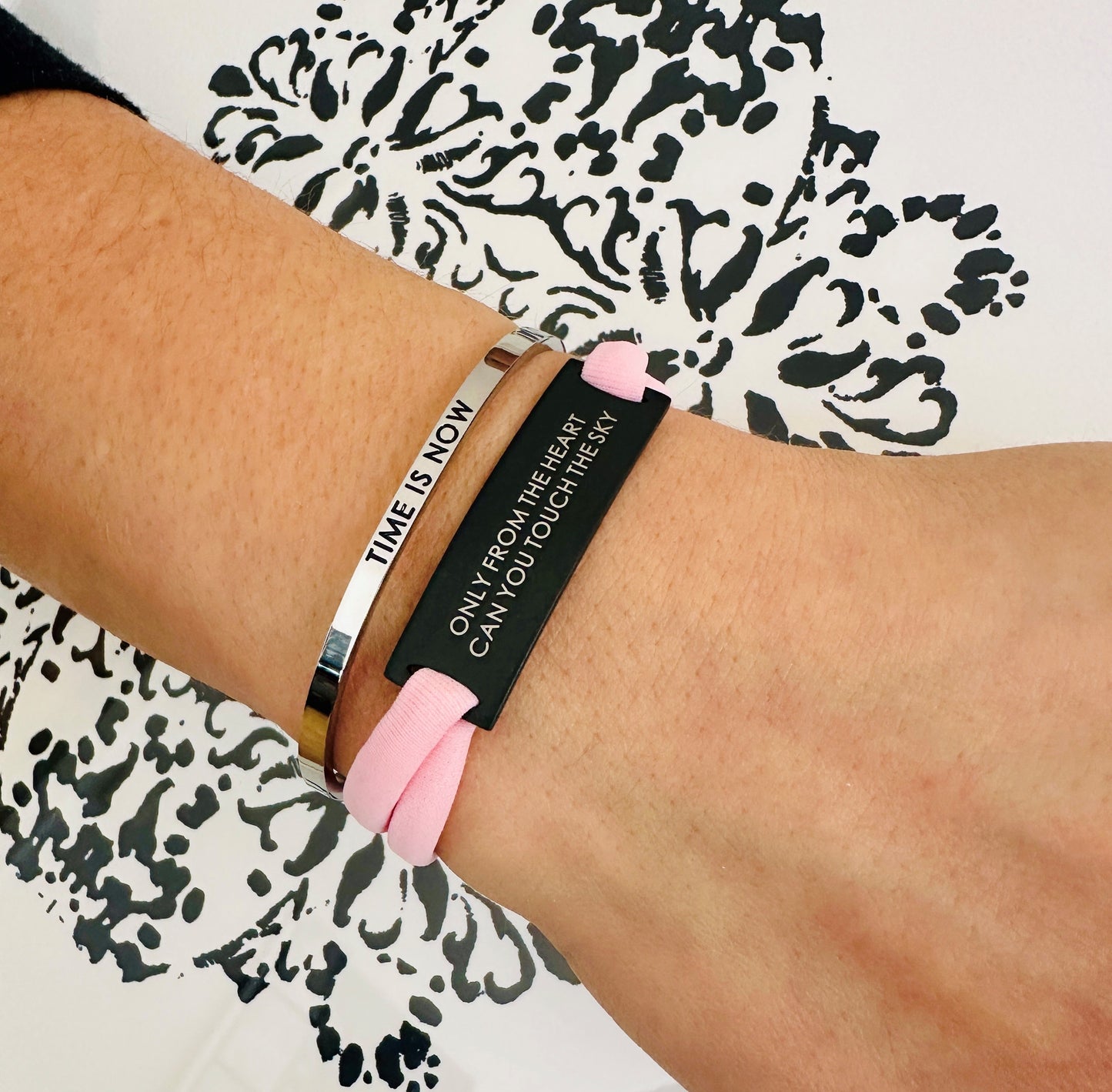 Feel Free Armband - ONLY FROM THE HEART YOU CAN TOUCH THE SKY