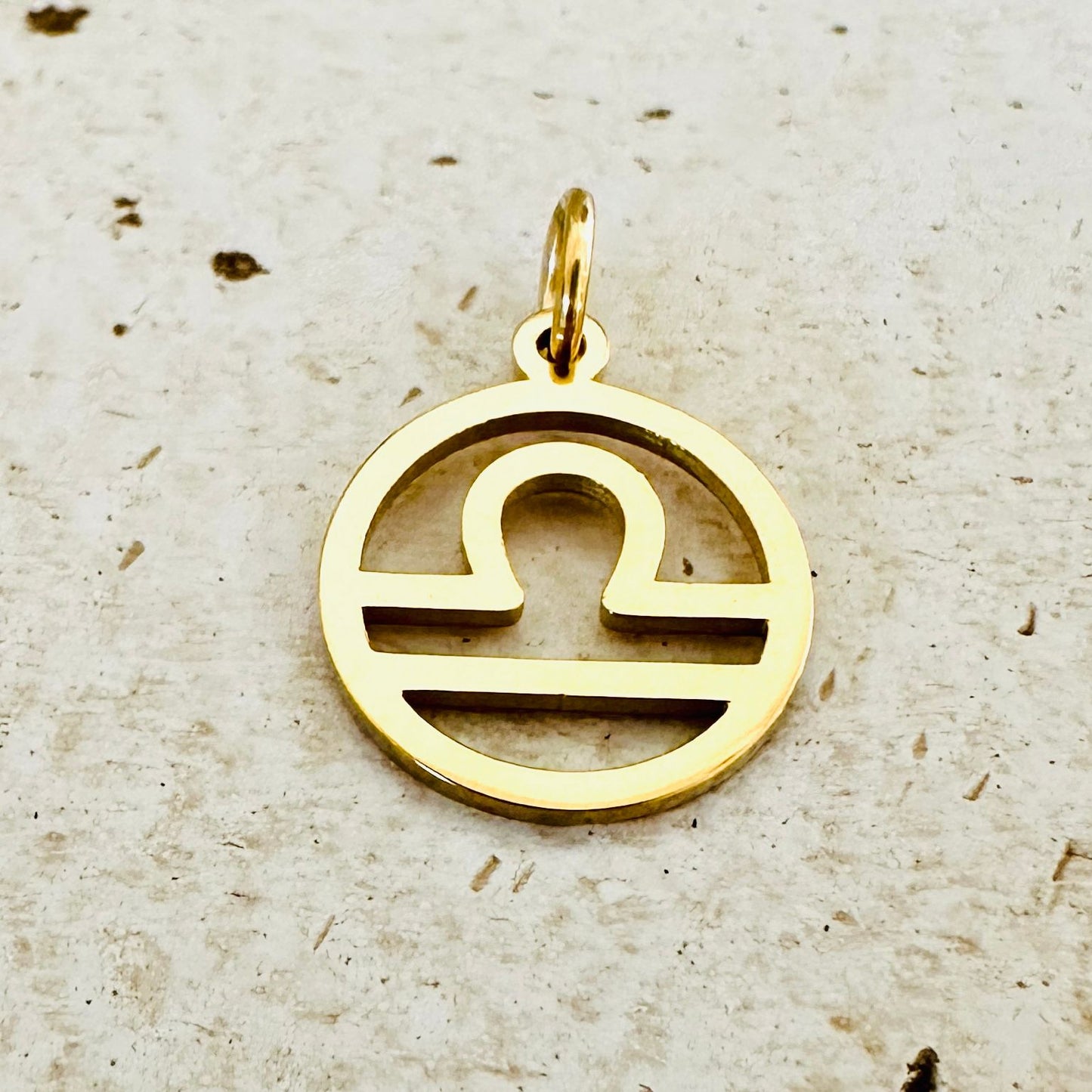 Charm Sternzeichen Waage