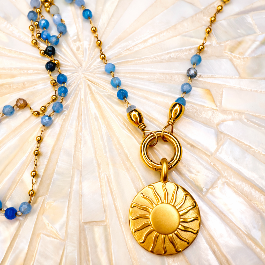 Edelsteinkette Chalcedon Blau - Mandala "SONNENSEELE"