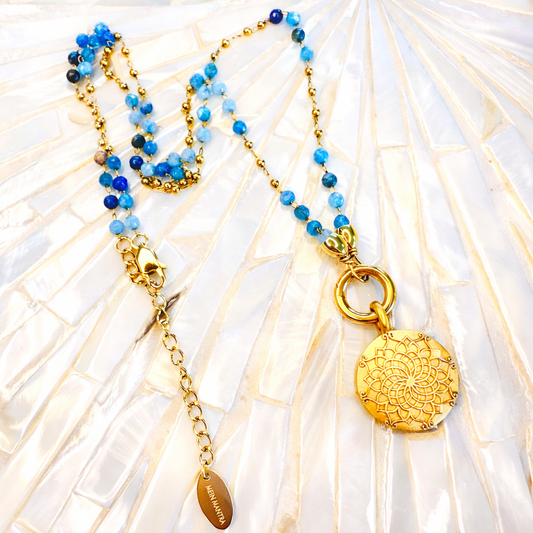 Edelsteinkette Chalcedon Blau - Mandala "GRENZENLOS. STILL. STARK."