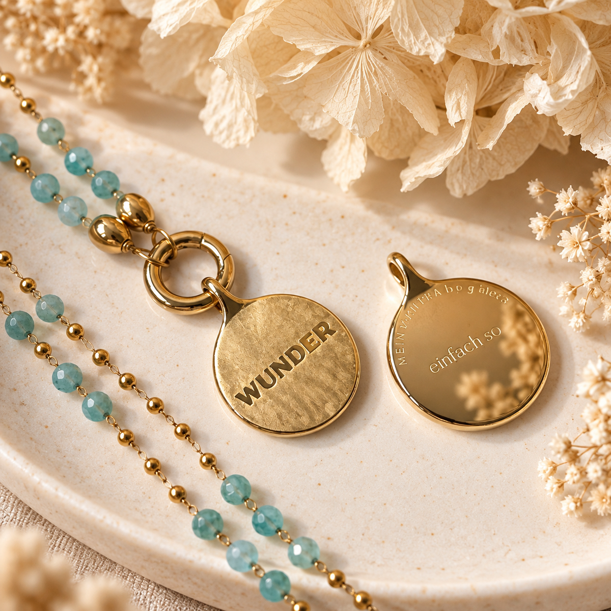 Edelsteinkette Chalcedon - mit SOULWORDS - WUNDER - einfach so