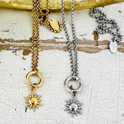 Charmkette mit Karabiner mit Sonnen Charm