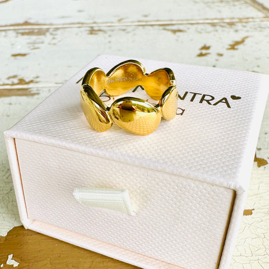 Sechs Elemente Ring