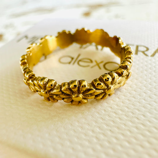 Flower Power Ring