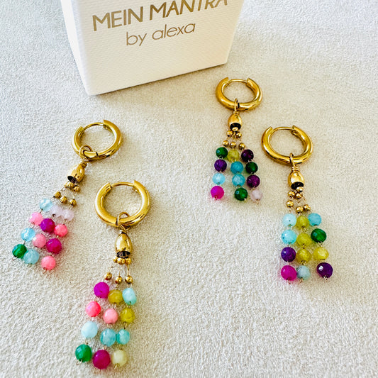 Hoop - Ohrringe mit buntem Chalcedon Charm