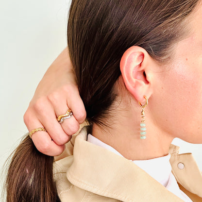 Hoop - Ohrringe mit Chalcedon Türkis Charm