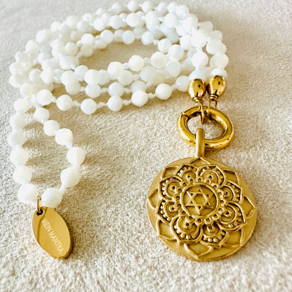 Edelsteinkette Perlmutt - Mandala "Ich Liebe"