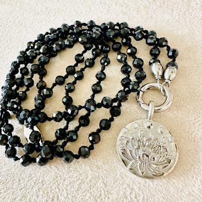 Edelsteinkette Spinell - Mandala "Ich Vertraue"