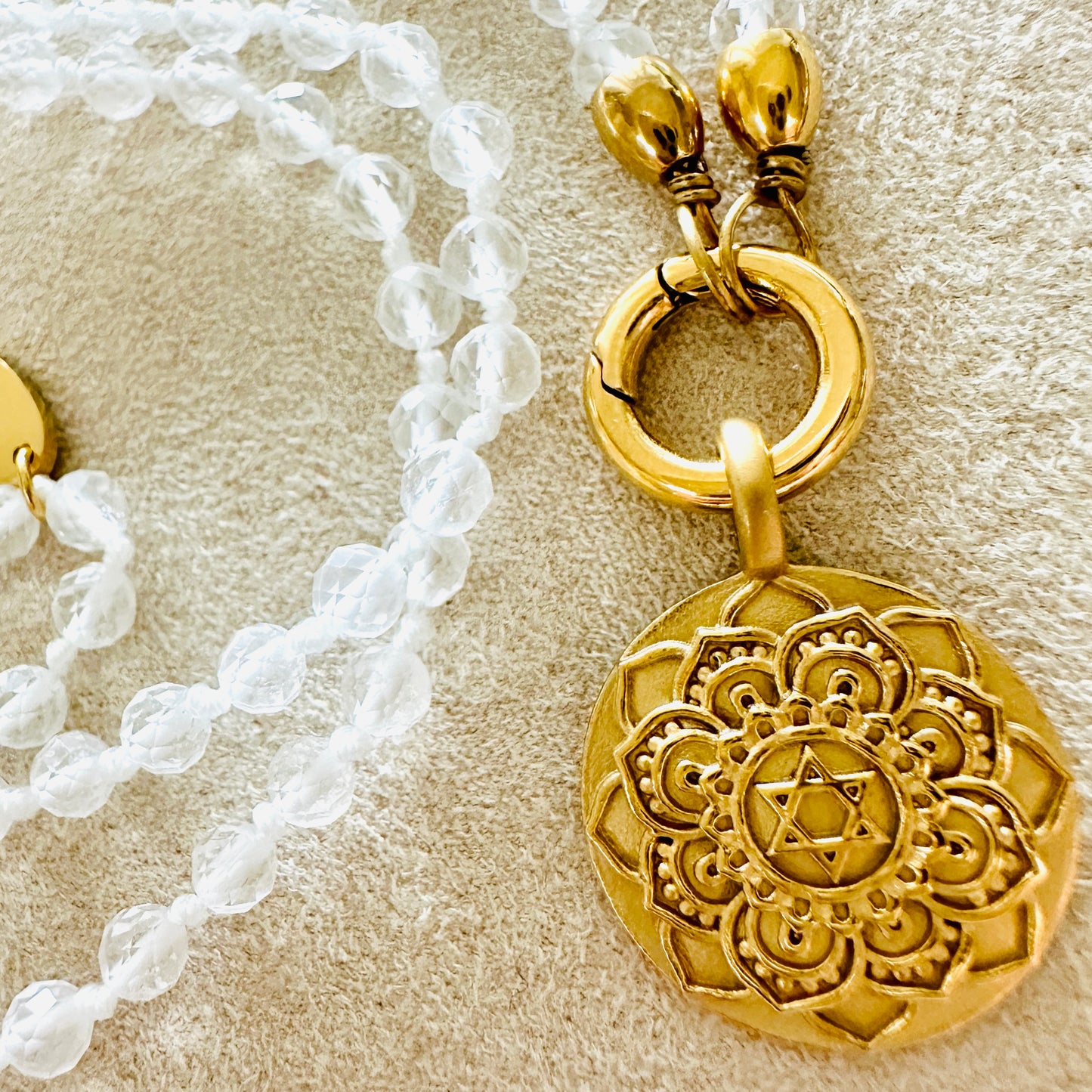 Edelsteinkette Bergkristall - Mandala "Ich Liebe"