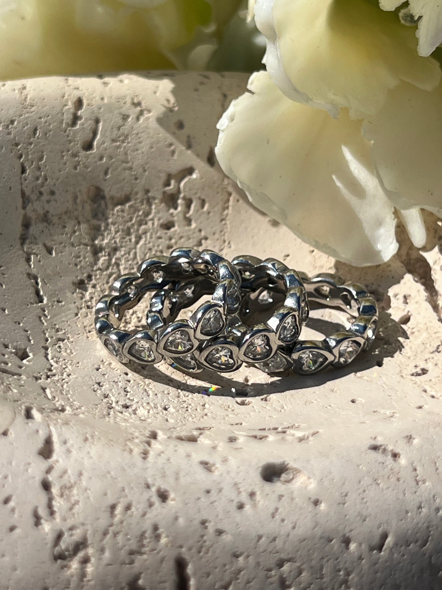 Herz-Eternity-Ring mit CZ Zirkonia