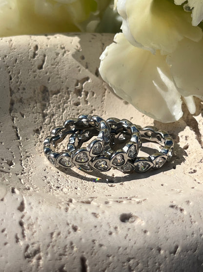 Herz-Eternity-Ring mit CZ Zirkonia