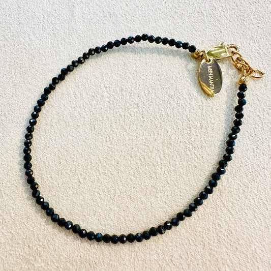 Tiny Treasure - Edelsteinarmkette Spinell