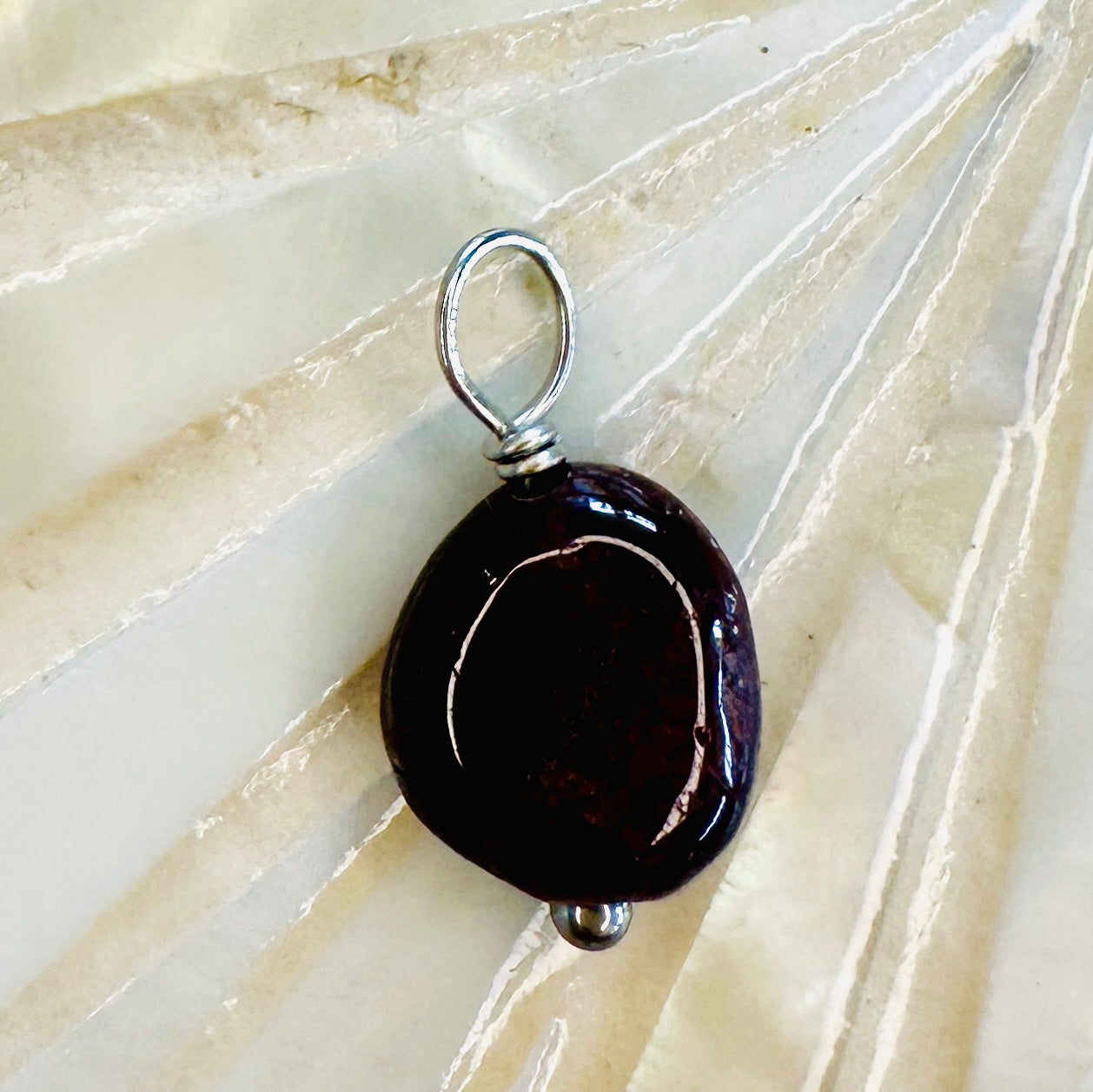 Edelsteincharm Geburtsstein Januar - Granat