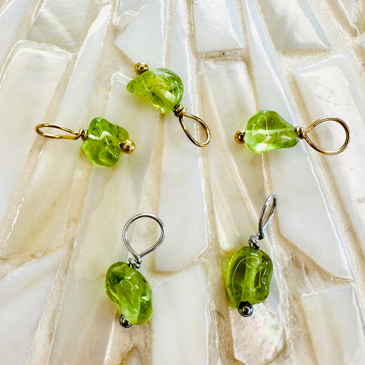 Edelsteincharm Geburtsstein August - Peridot