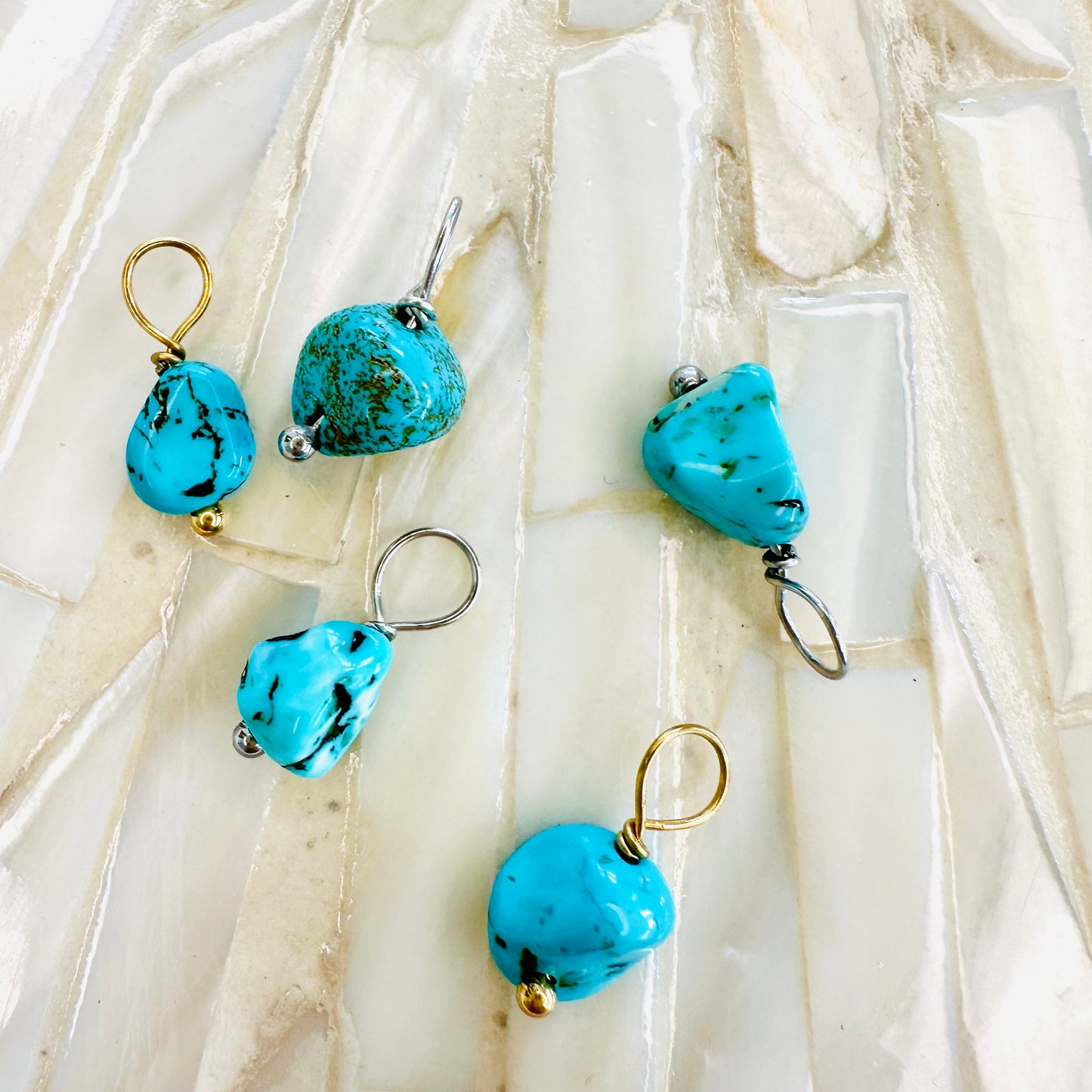 Edelsteincharm Geburtsstein Dezember - Türkis