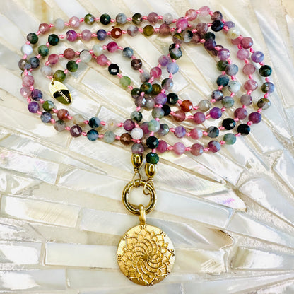 Edelsteinkette Turmalin - Mandala "GRENZENLOS. STILL. STARK"