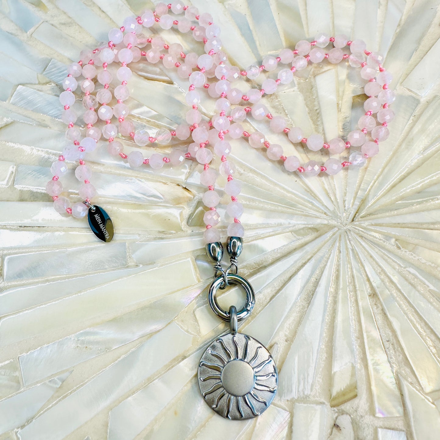 Edelsteinkette Rosenquarz - Mandala "SONNENSEELE"