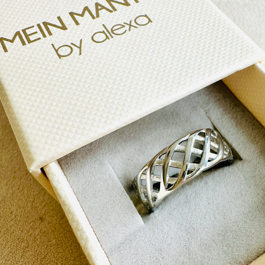 "Cocoon" Ring
