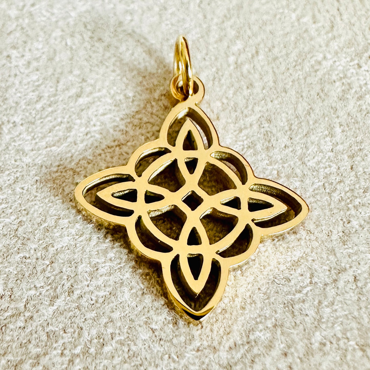 Charm Seelenblüte