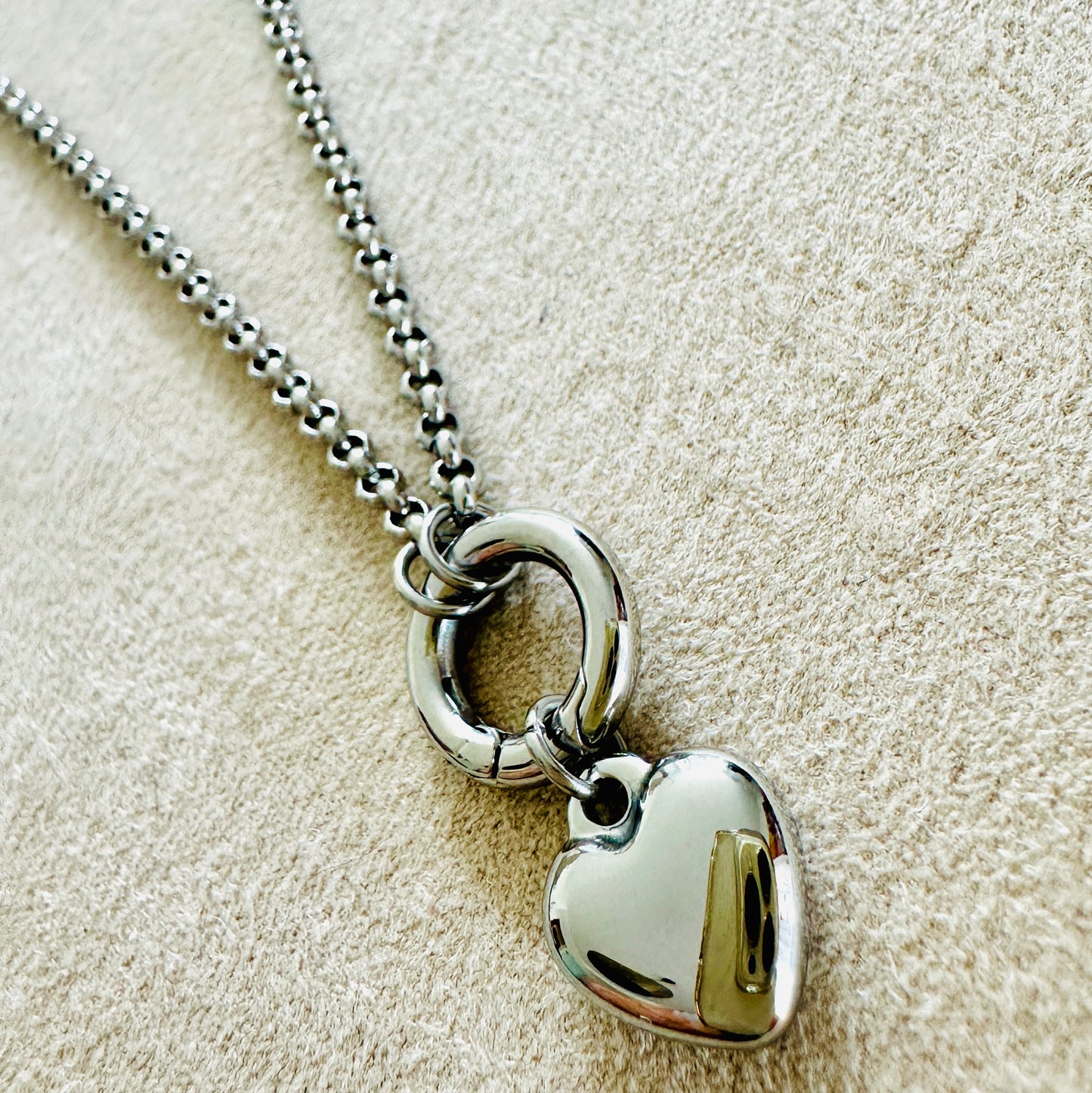 Charmkette mit Karabiner mit Bubble Herz Charm