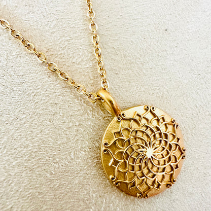 Mandala Kette "GRENZENLOS. STILL. STARK."