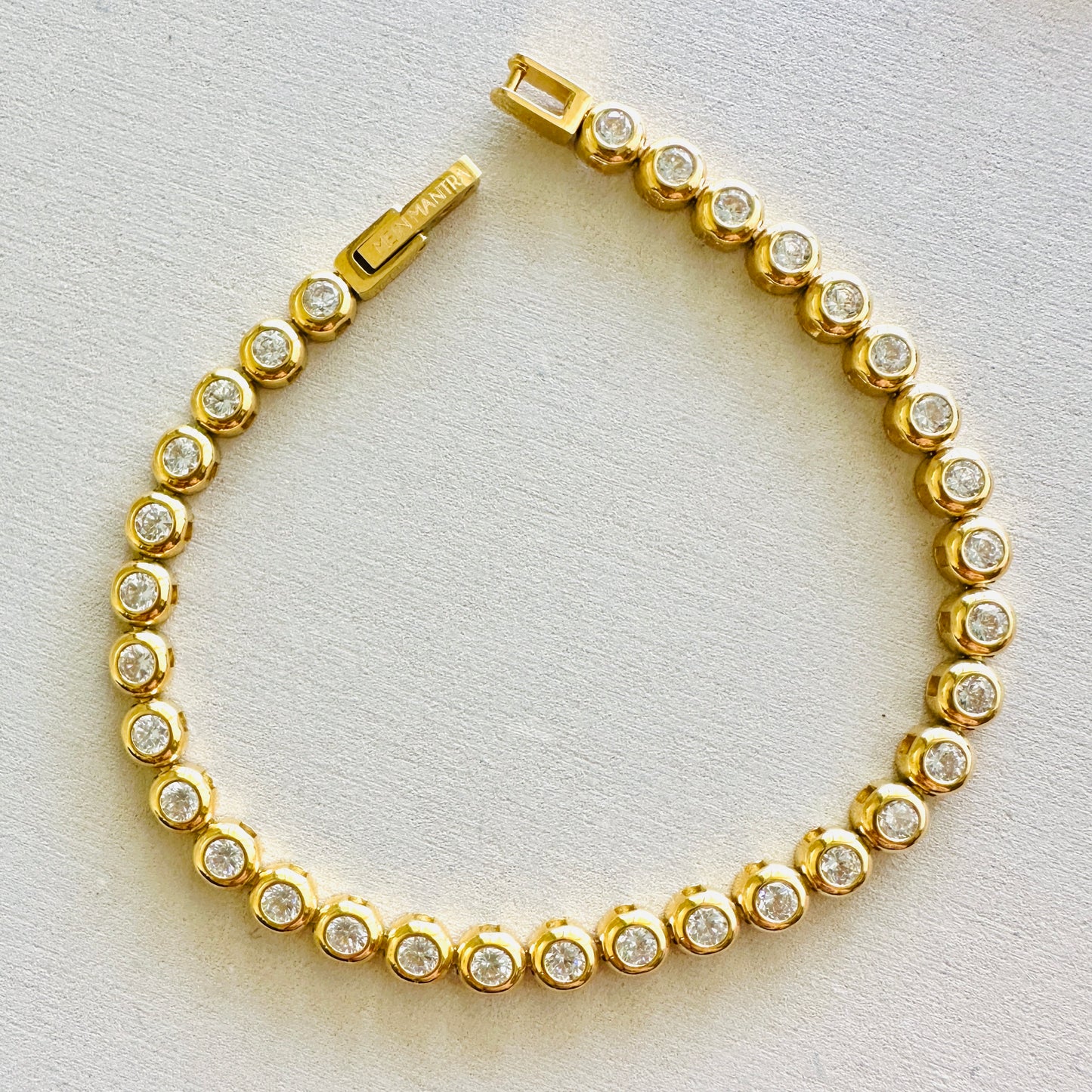 Tennisarmband mit CZ Zirkonia
